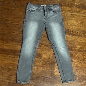 Warp + Weft Women's Gray Skinny Jeans